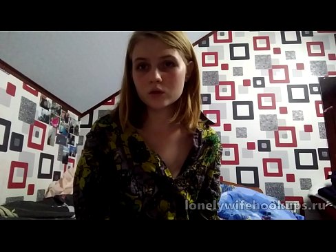 ❤️ Cov tub ntxhais hluas blonde menyuam kawm ntawv los ntawm Russia nyiam dicks loj. ❤  Sex video  ntawm peb  ☑