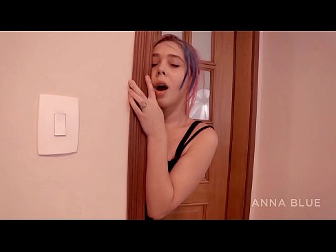 ❤️ Kuv rov qab los ntawm kuv tus tij laug. Kuv tau deev nrog nws tus hluas nkauj. lesbian payback. ❤  Sex video  ntawm peb  ☑